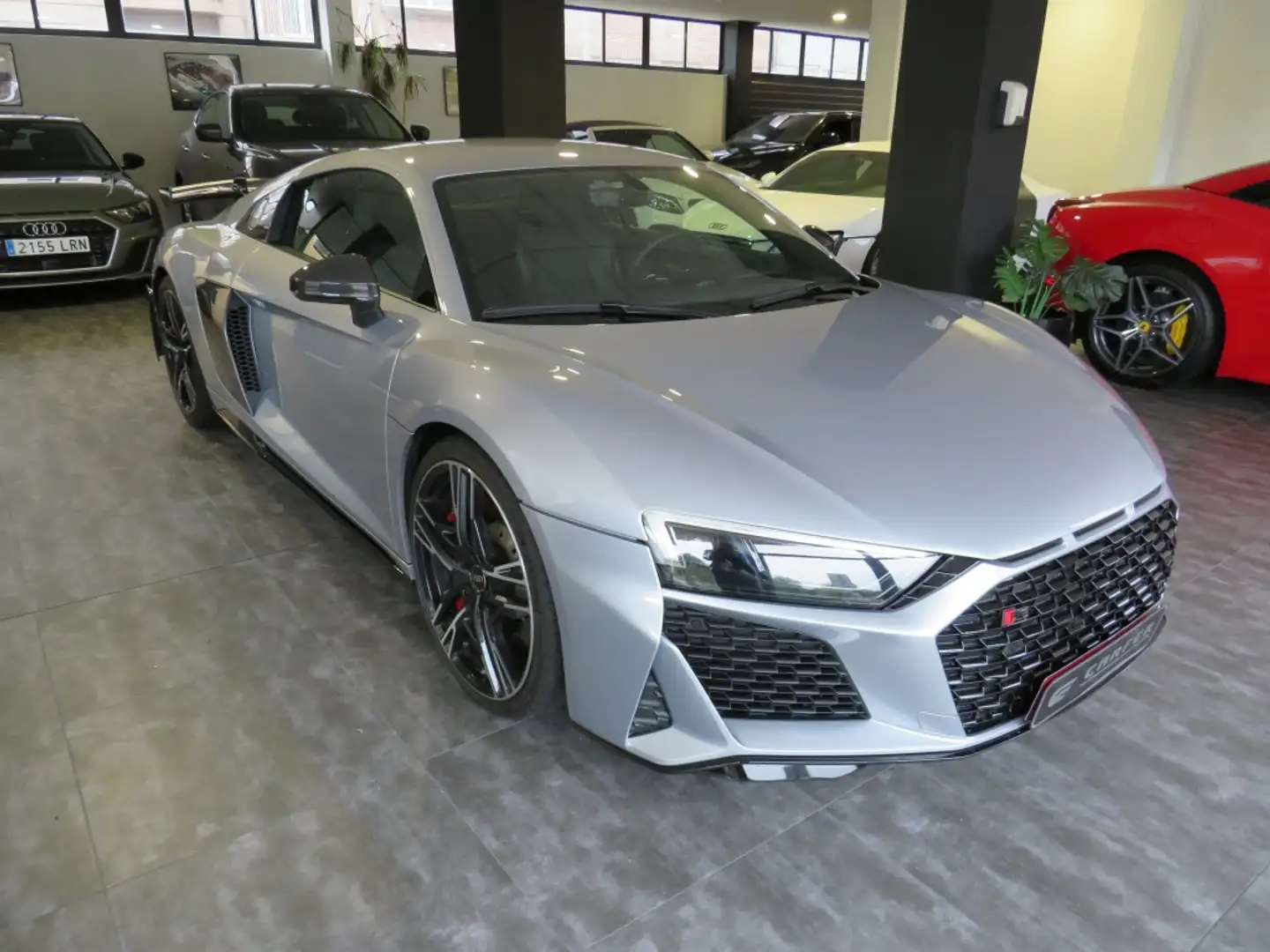 Audi R8 V10 FSI Performance RWD S tronic 419kW Plateado - 2