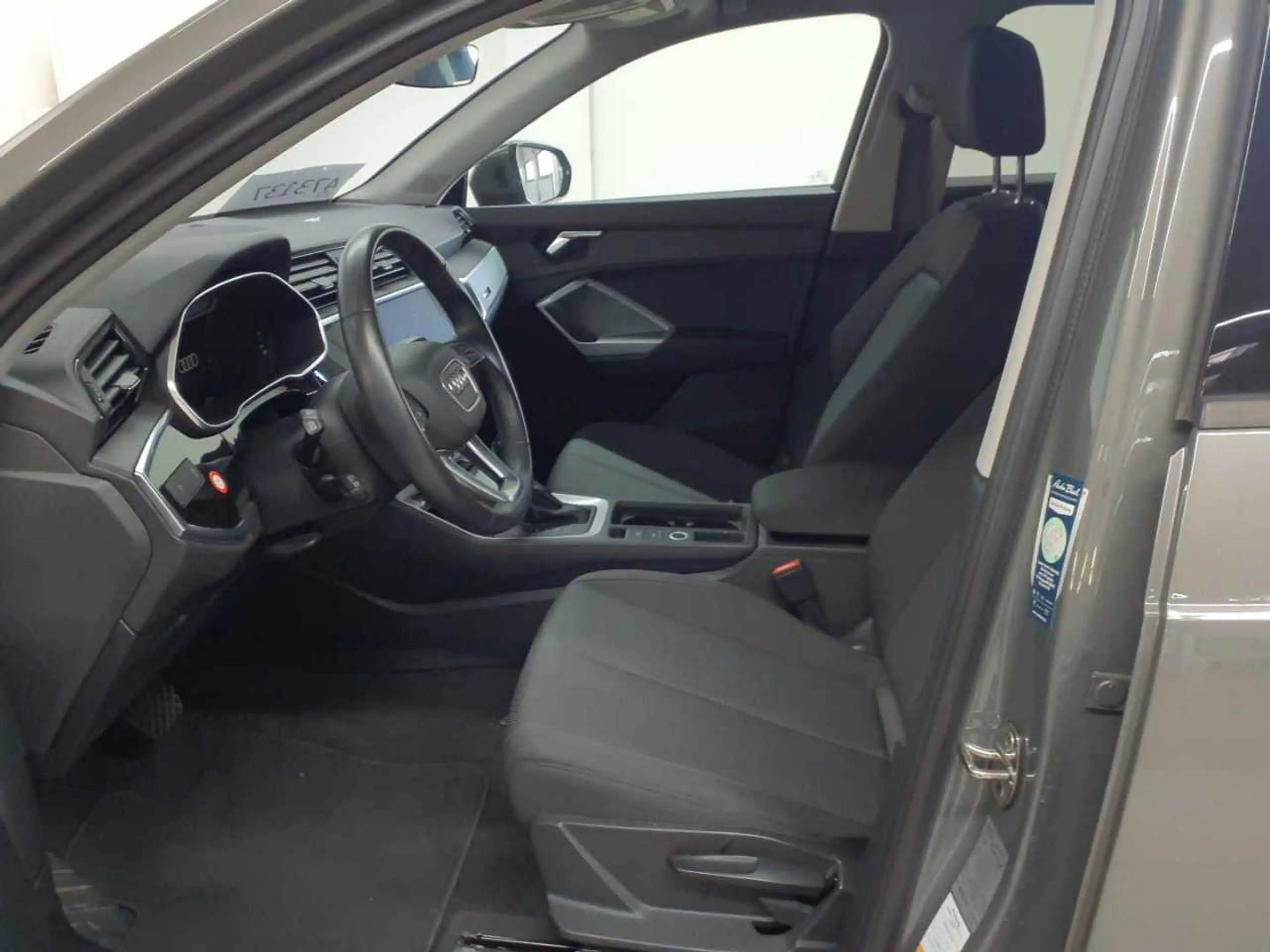 Audi Q3 Q3 35 TDI S tronic advanced AHK LED KAM — photo 7