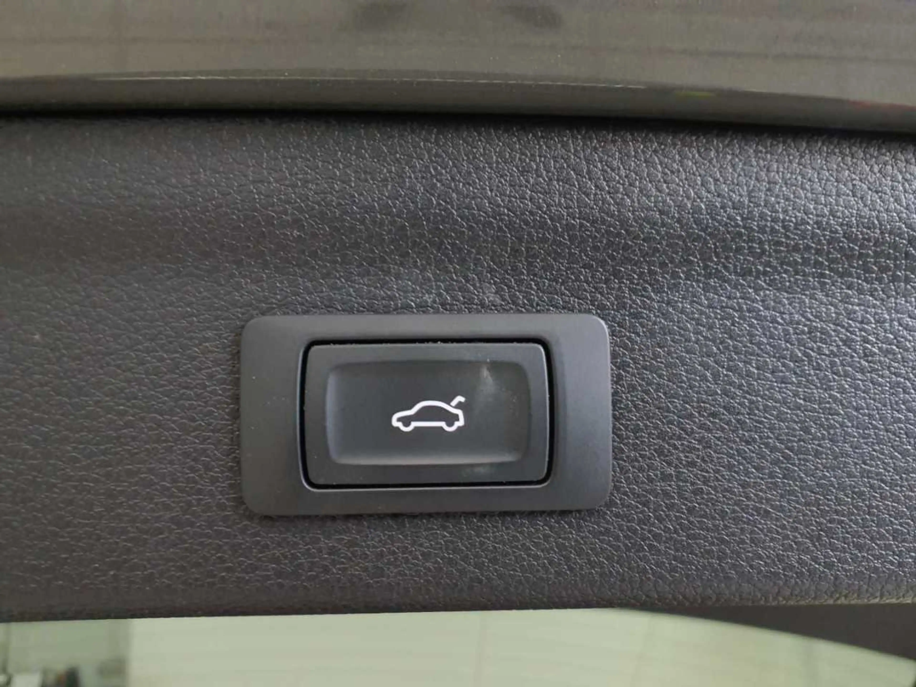 Audi Q3 Q3 35 TDI S tronic advanced AHK LED KAM — photo 16