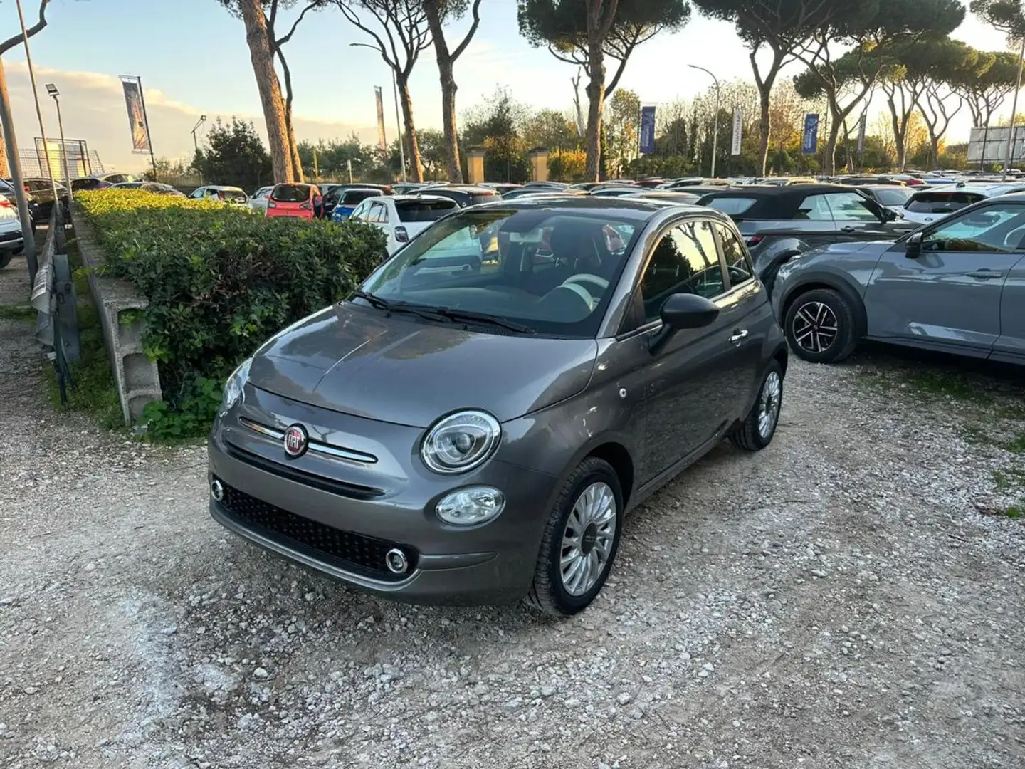 Fiat 500 HYBRID 1.0cc 70cv NAVI CLIMA AUTO CERCHI IN LEGA Gris - 2