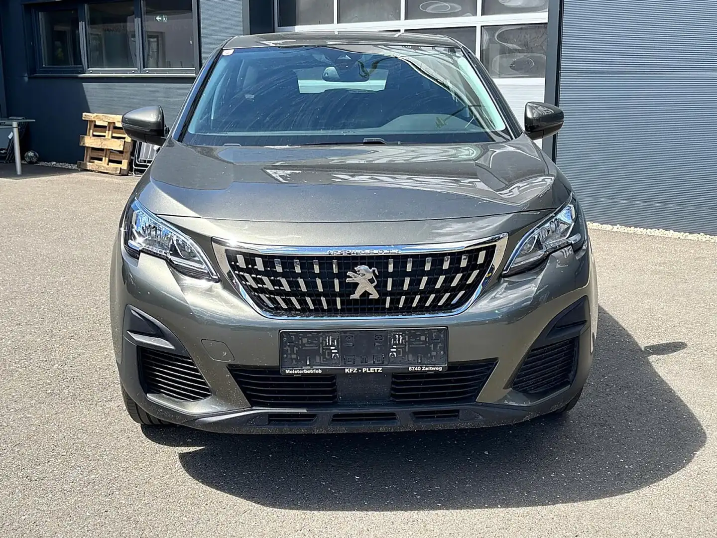 Peugeot 3008 1.6 BlueHDi 100 FAP Access TEMP PDC Silber - 2