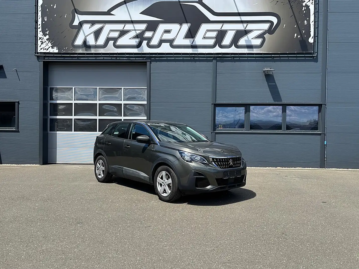 Peugeot 3008 1.6 BlueHDi 100 FAP Access TEMP PDC Silber - 1