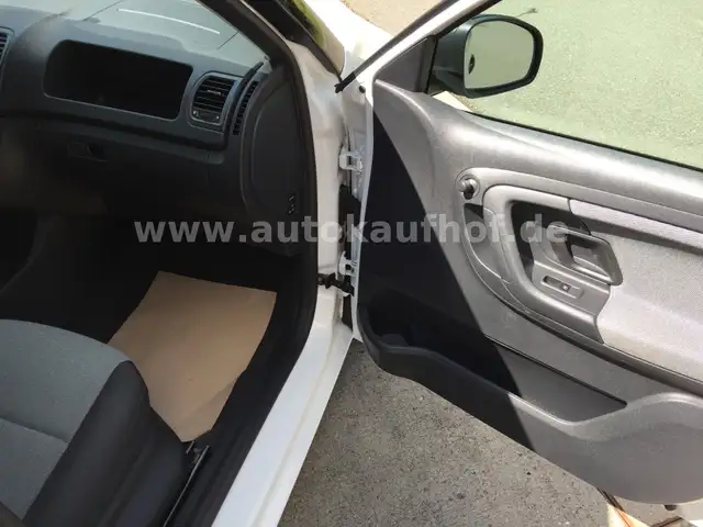Skoda Fabia view 14