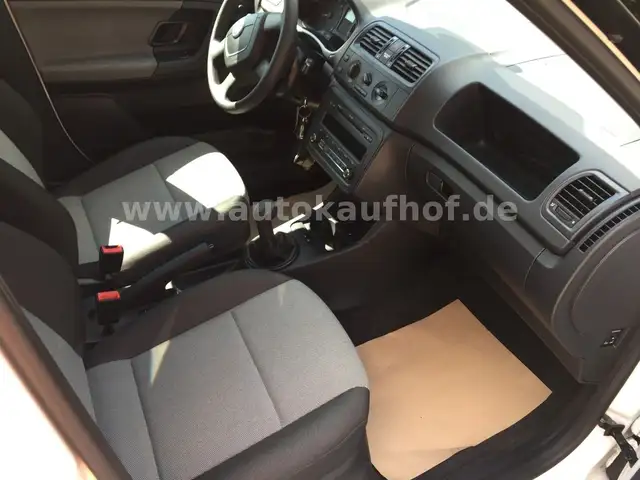 Skoda Fabia view 13