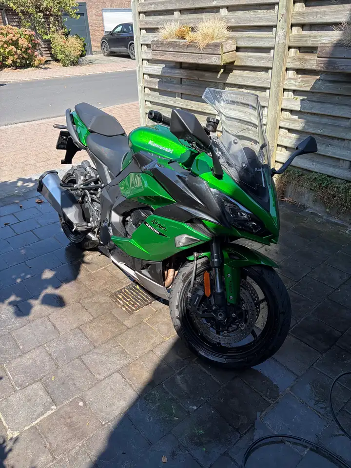 Kawasaki Ninja 1000SX