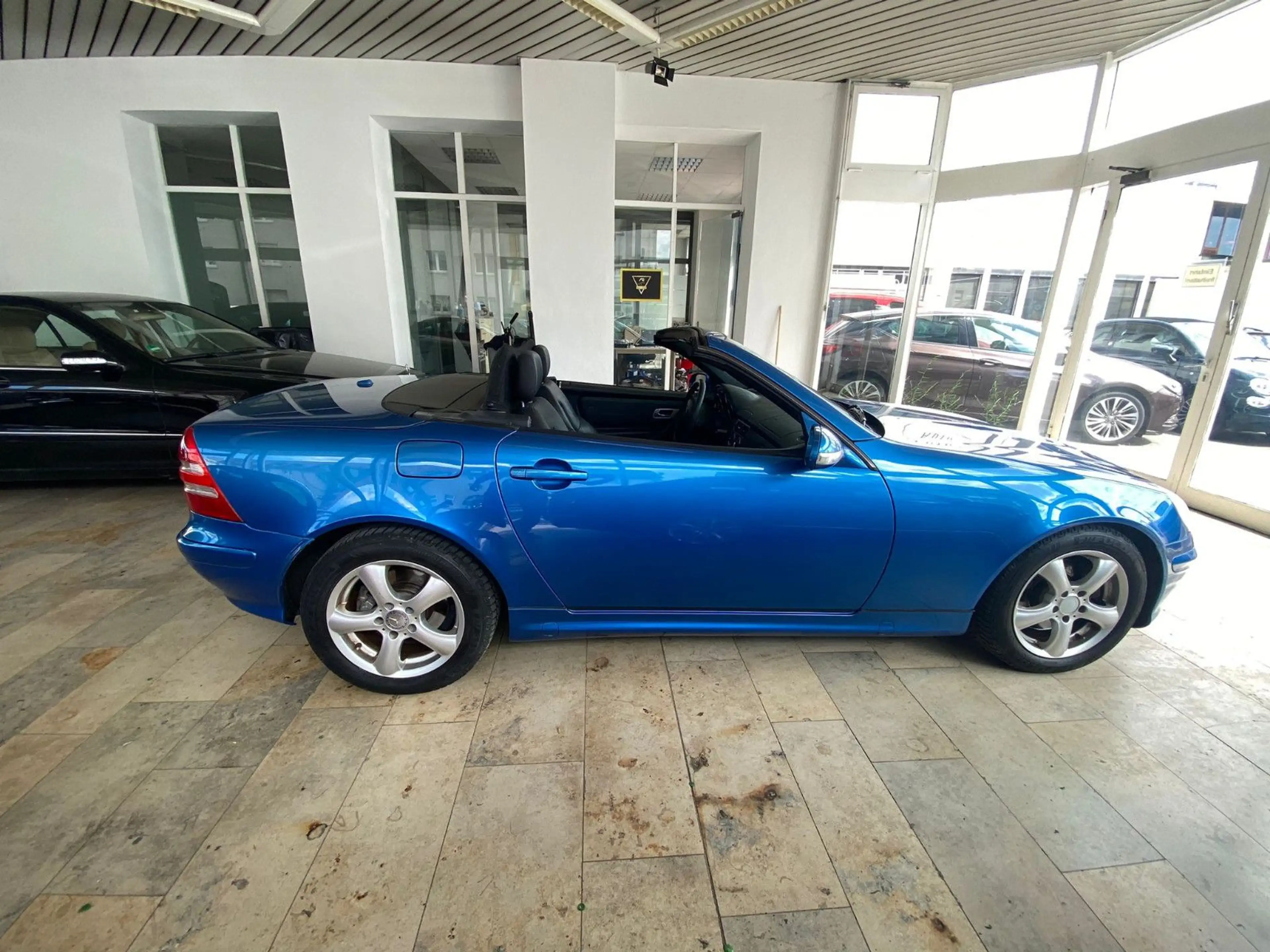 Mercedes-Benz SLK 320 /1. Hand/Led./Xenon/SHZ/Klima/Autm./ — photo 3