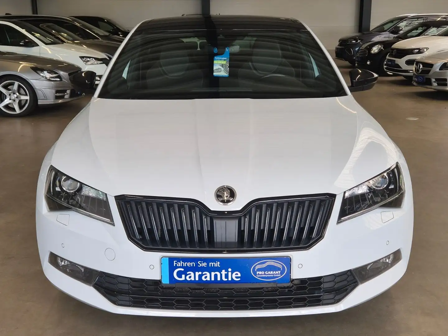 Skoda Superb SUPERB SPORTLINE 4x4 XENON AHK ACC STANDHZ PANO Bianco - 2