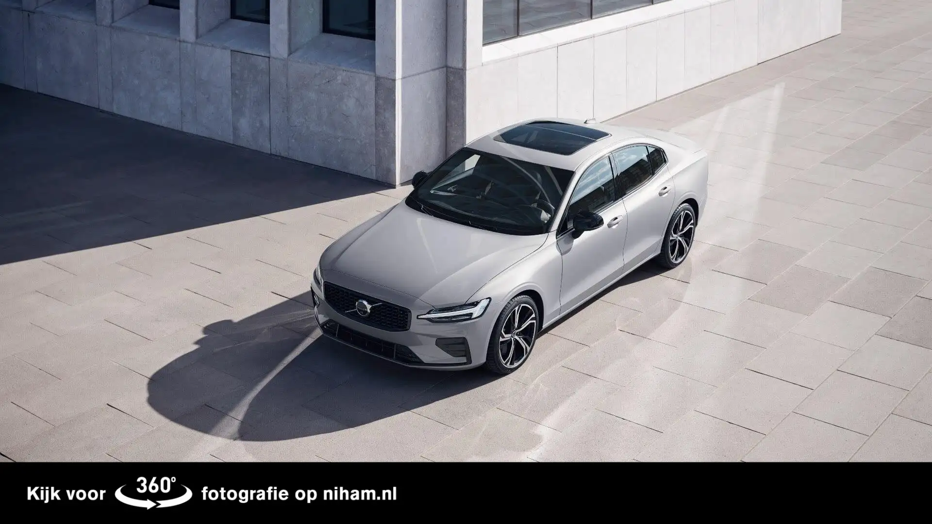 Volvo S60 B4 AUT. PLUS DARK |PANORAMADAK|HARMAN KARDON|19" L Grijs - 1