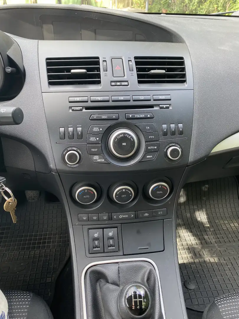 Mazda 3 Sport 1,6i TX - 2