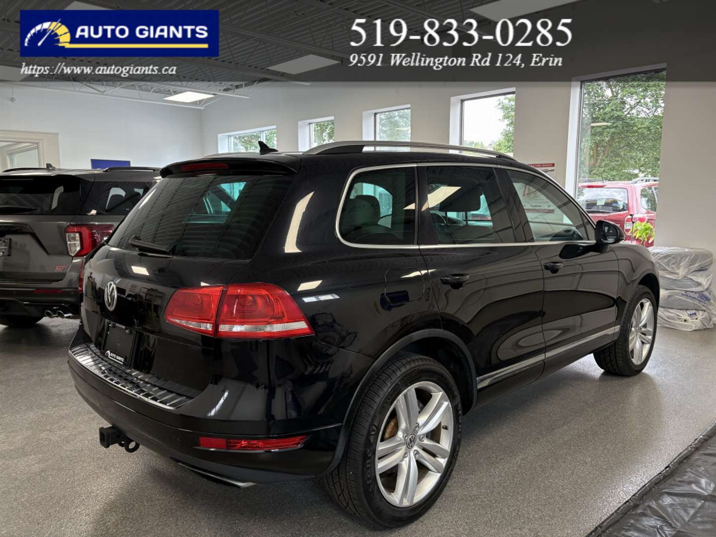2011 Volkswagen Touareg | Auto Giants — thumbnail 11
