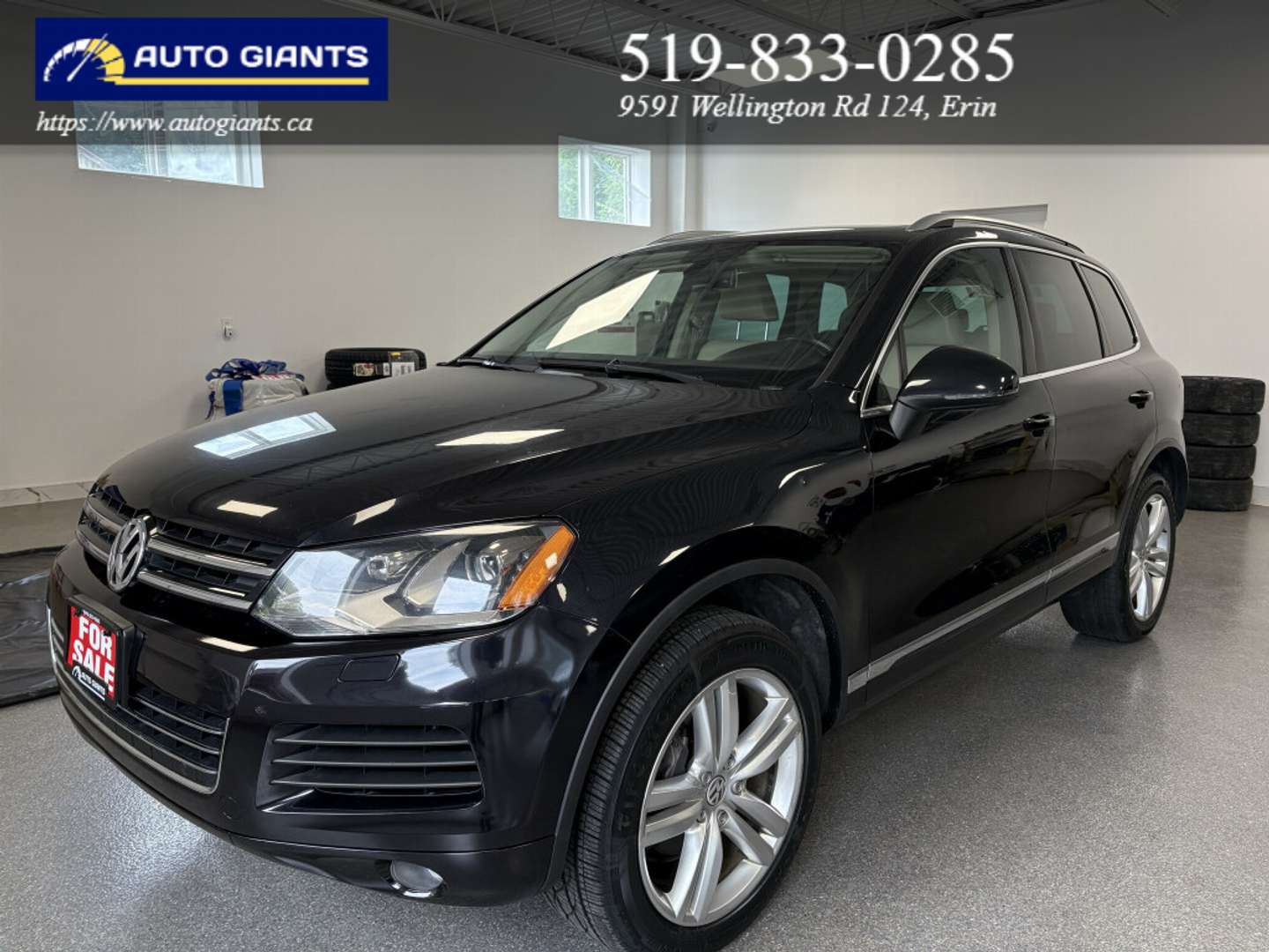2011 Volkswagen Touareg | Auto Giants — thumbnail 2