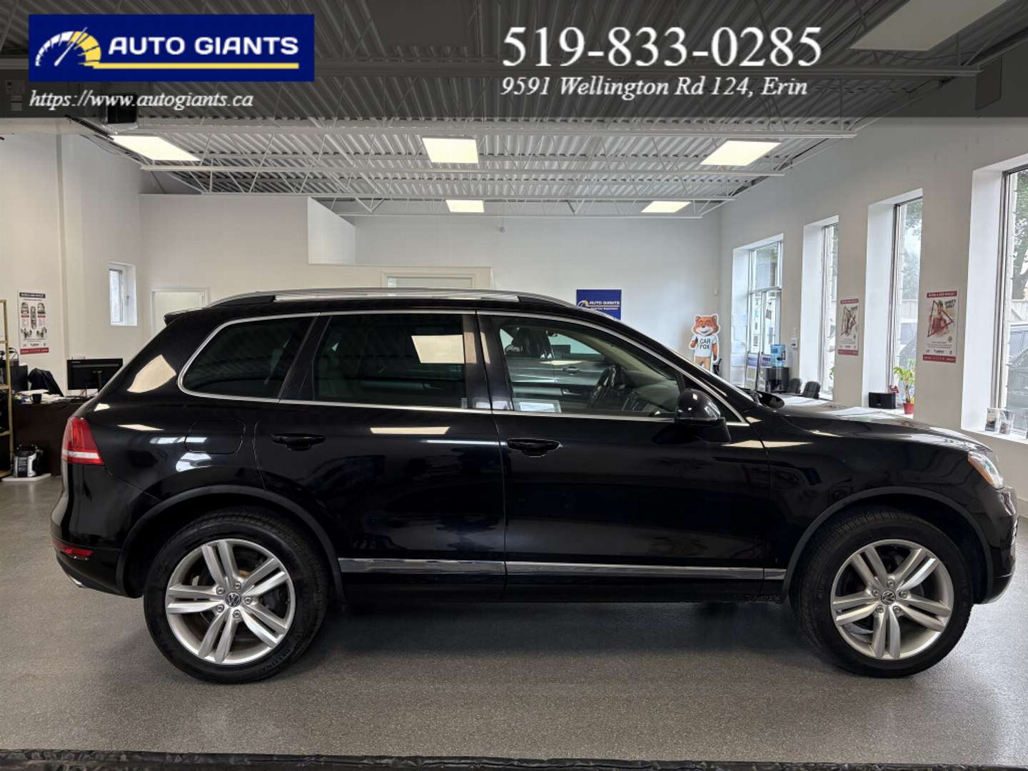 2011 Volkswagen Touareg | Auto Giants — thumbnail 13