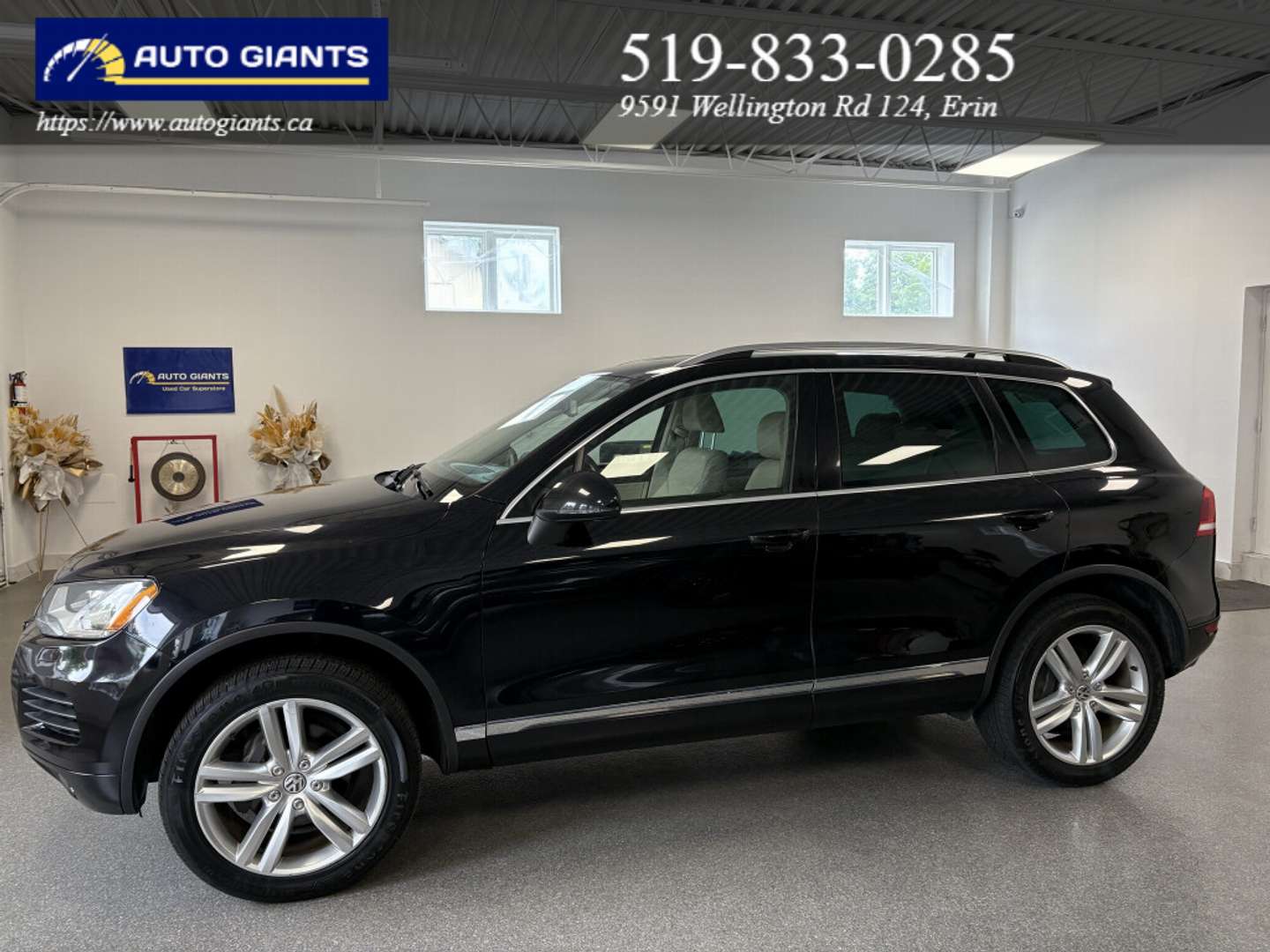 2011 Volkswagen Touareg | Auto Giants — thumbnail 4