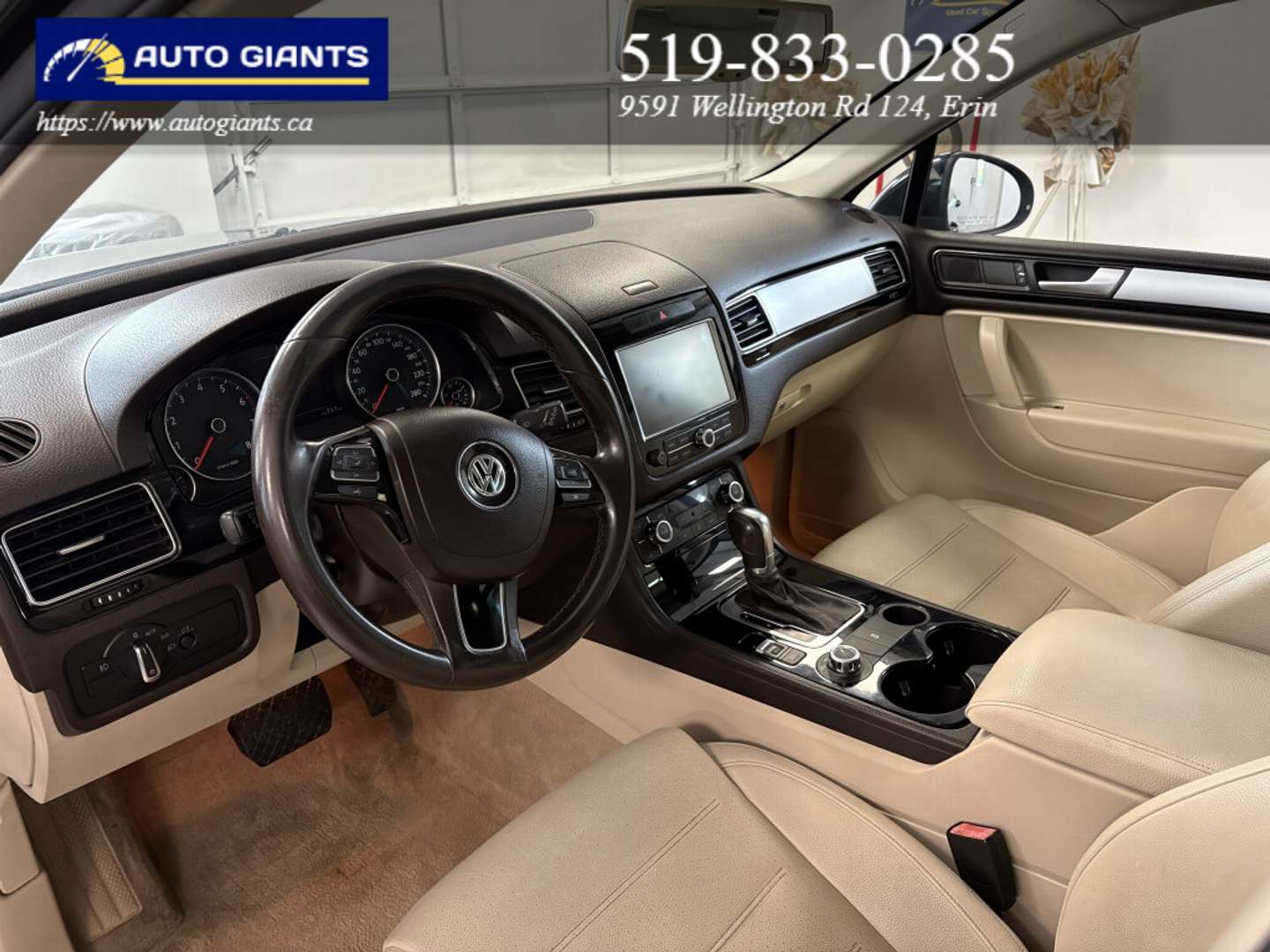 2011 Volkswagen Touareg | Auto Giants — thumbnail 22