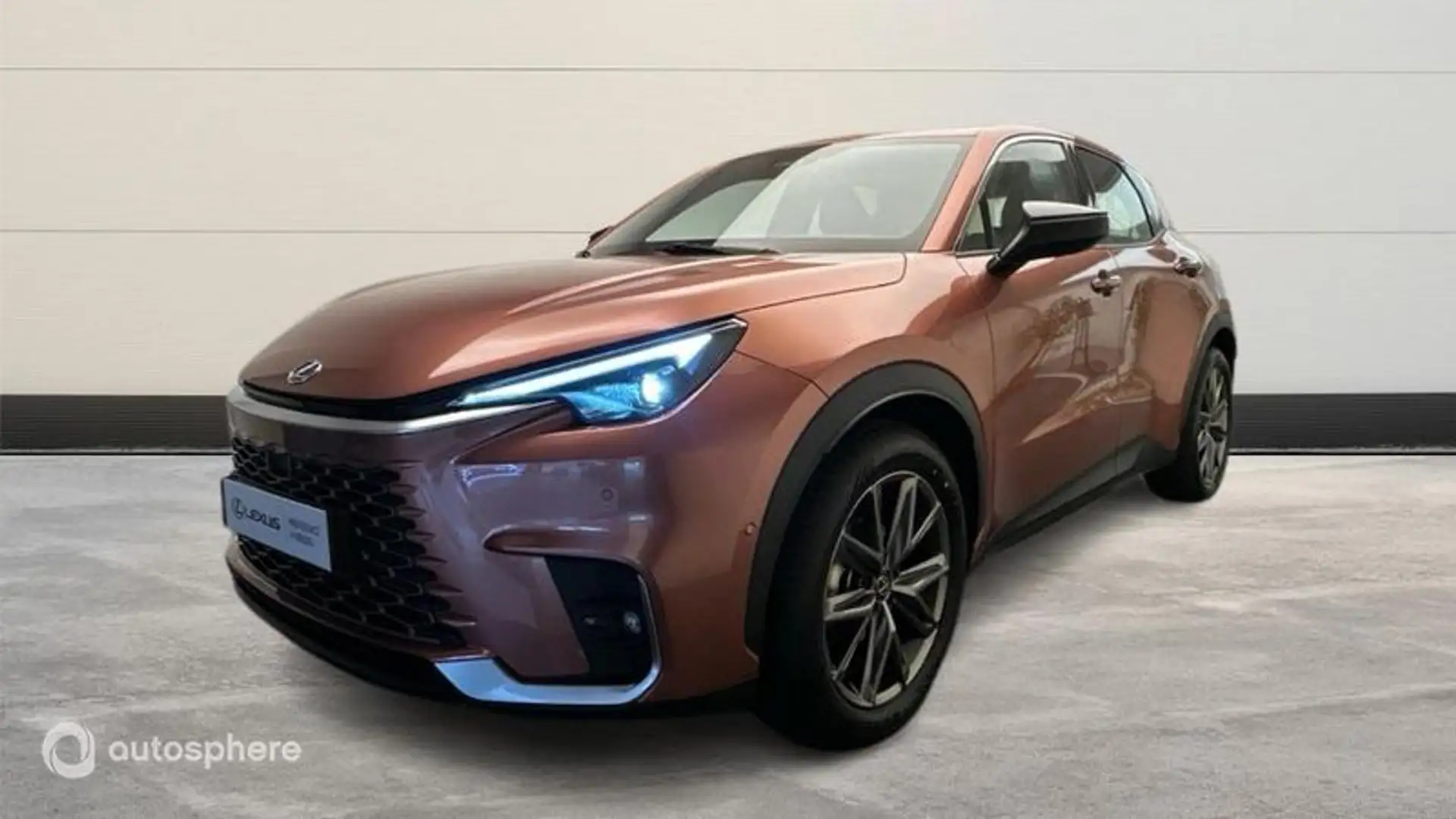 lexus lbx
