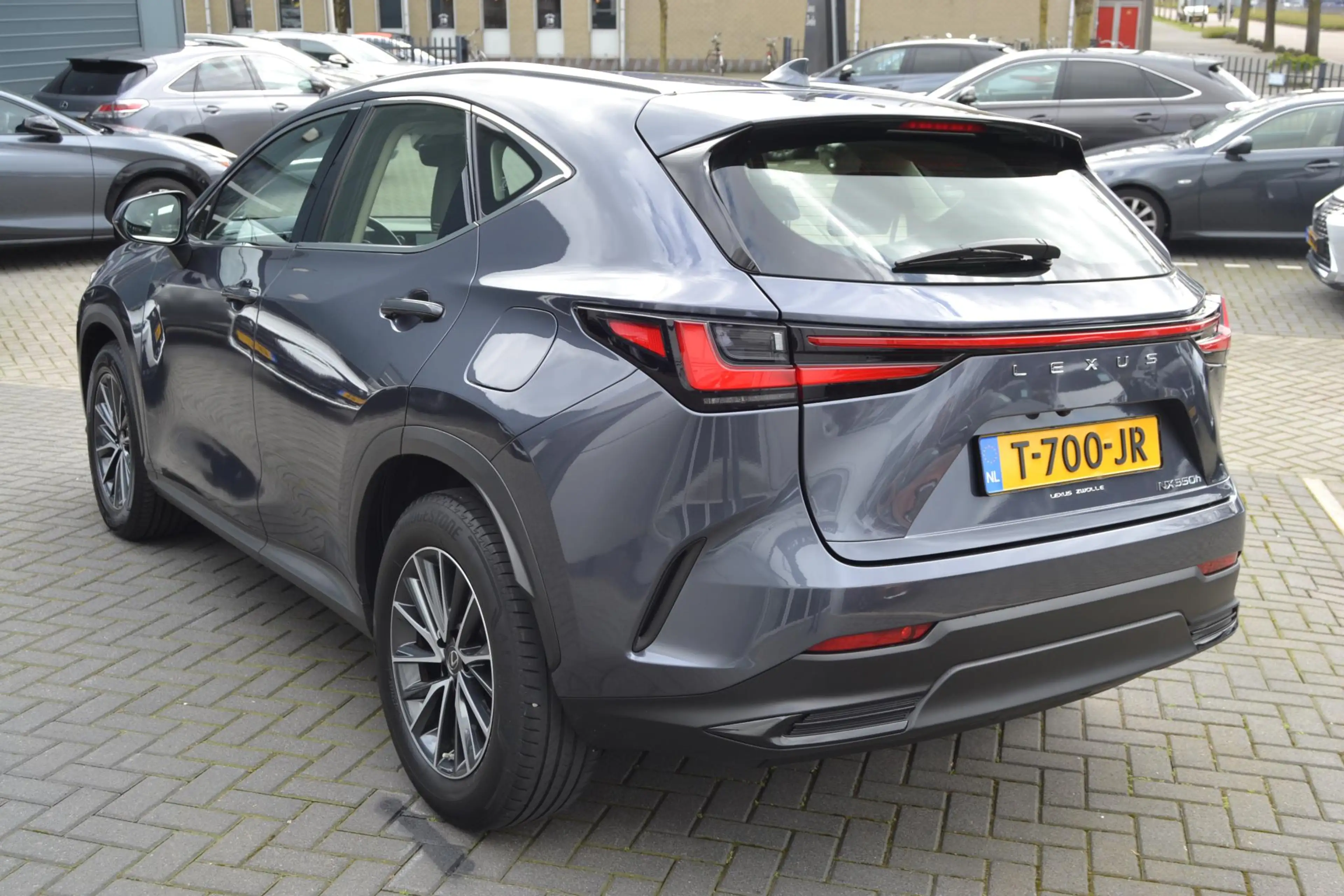 Lexus NX 350h NL-AUTO CAMERA AD-CRUISE CARPLAY/ANDROID — photo 5