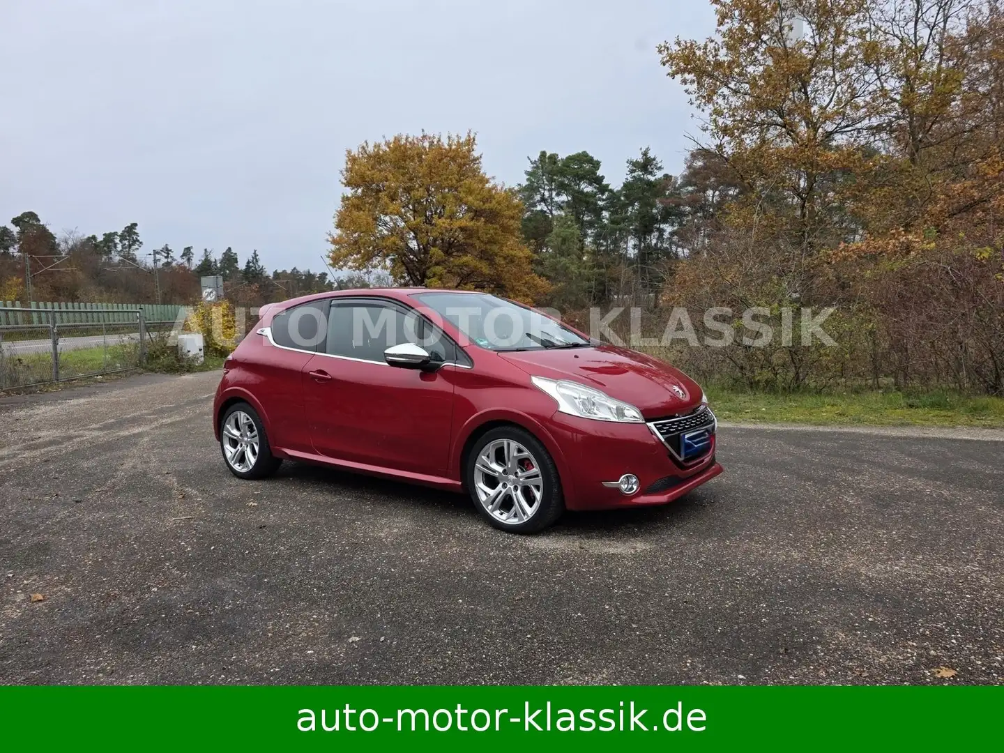 Peugeot 208 1.6 GTi 200 THP Rot - 2
