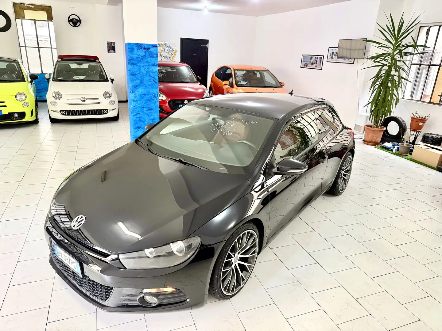 Volkswagen Scirocco Scirocco III 2008 2.0 tfsi dsg Noir - 1