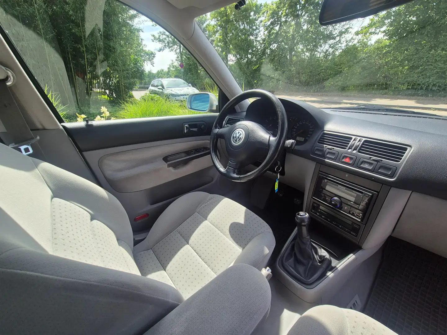 Volkswagen Bora Bora 1.6 Comfortline*Klimaautomatik* - 2
