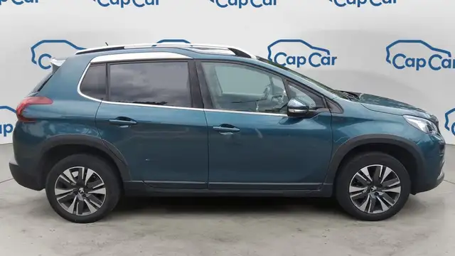 Peugeot 2008 view 4