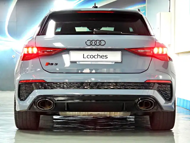 Audi RS3 view 10