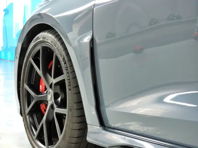Audi RS3 view 12