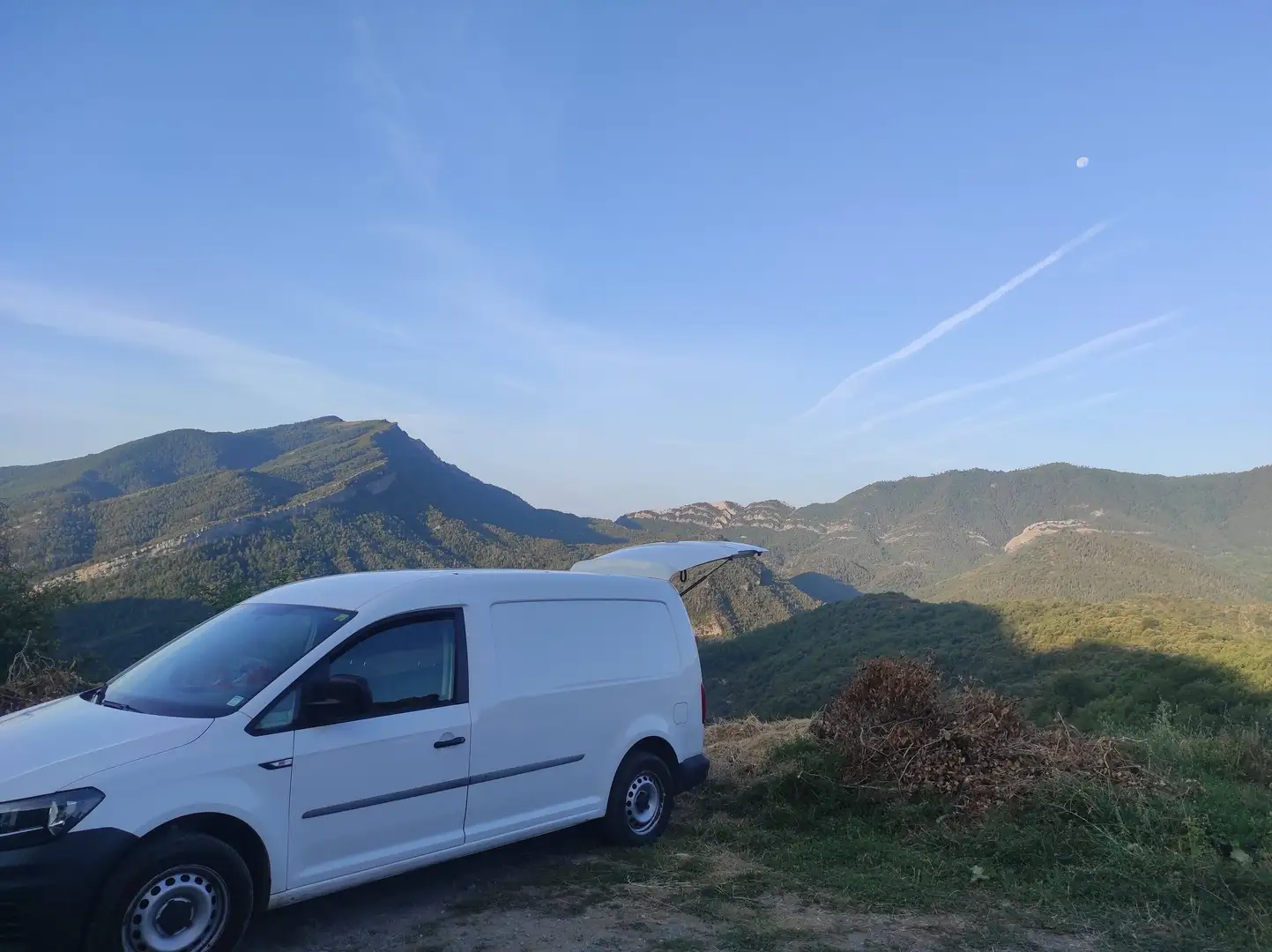 Caravans-Wohnm VW Caddy Maxi 2.0 tdi Weiß - 2