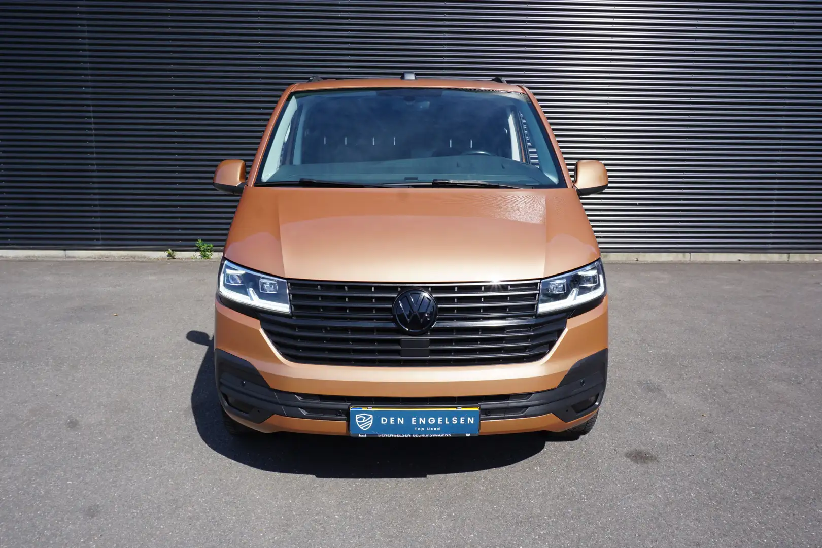 Volkswagen T6.1 Transporter 28 | 150 PK AUT | L1H1 | App-Connect | Cruise | St Bruin - 2