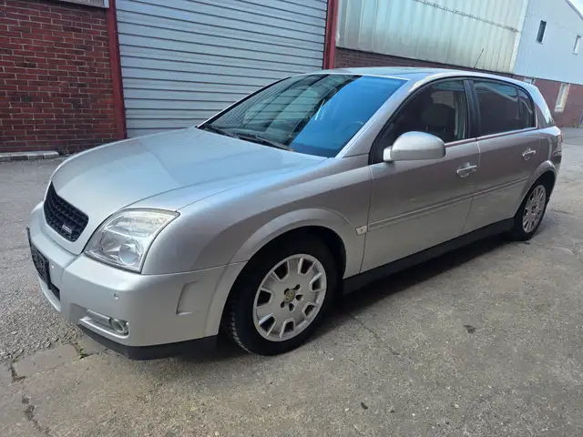 Opel Signum Signum 3.2 V6 Edition