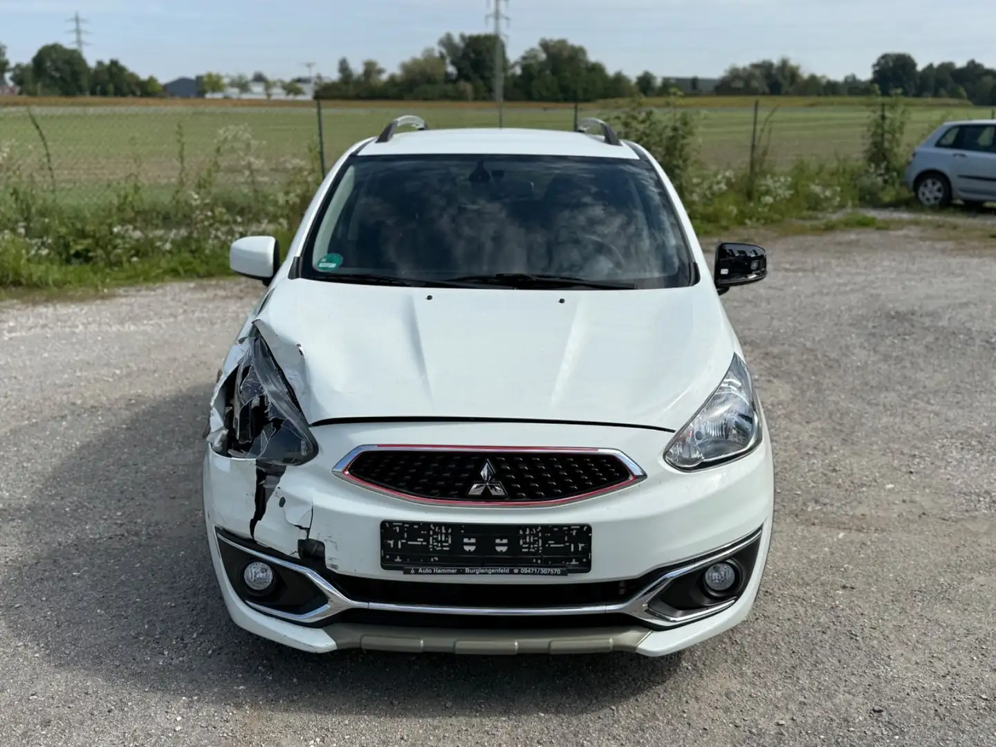 Mitsubishi Space Star Cross Edition 100+ * Navi Weiß - 2