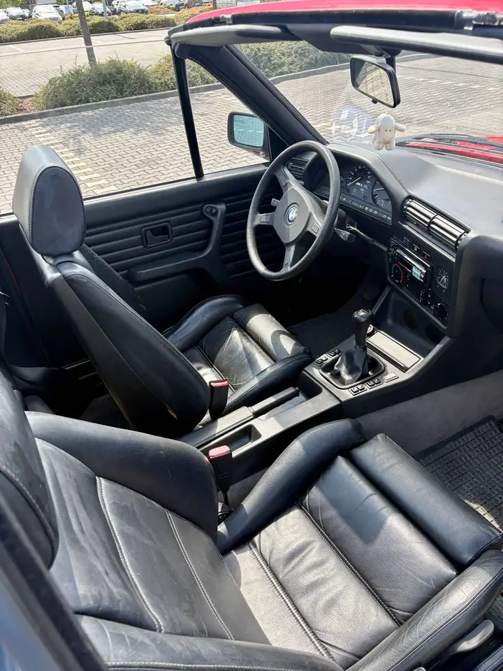 BMW 318i Cabrio, foto 12