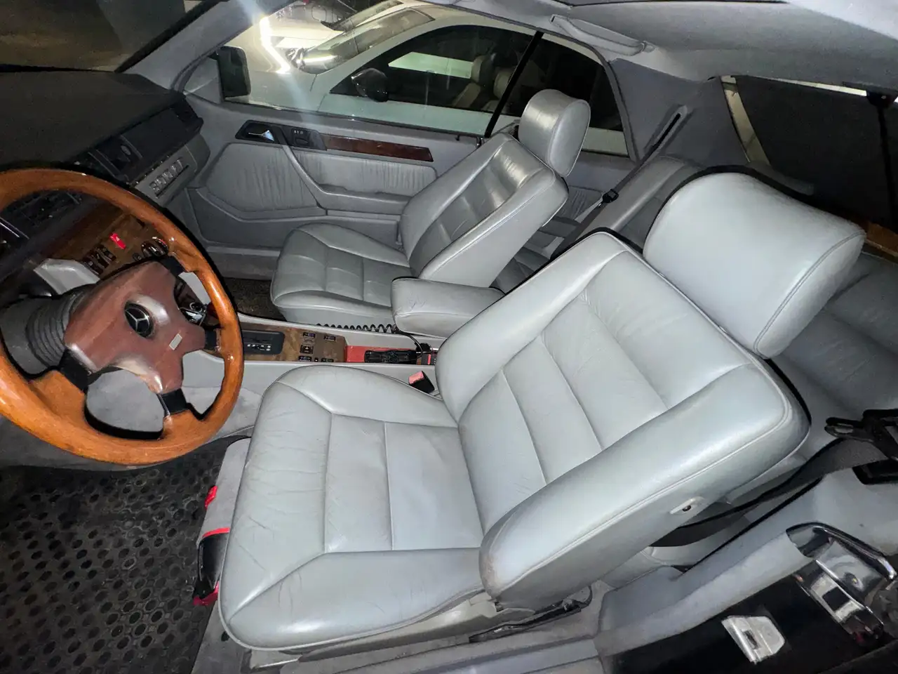 Mercedes-Benz CE 300 Black Line Edition, foto 11