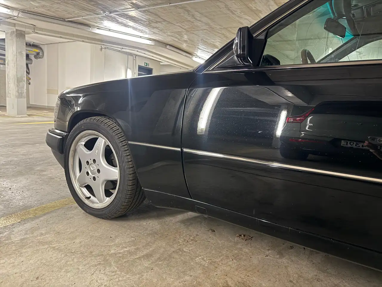 Mercedes-Benz CE 300 Black Line Edition, foto 6