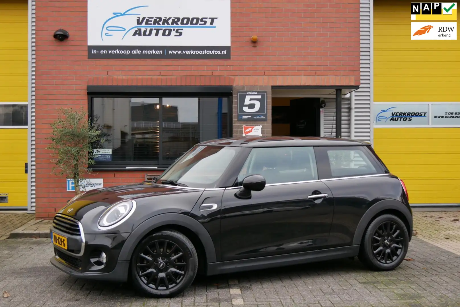 MINI One Mini 1.5 Chili navi. clima. cruise. led-pack Noir - 1