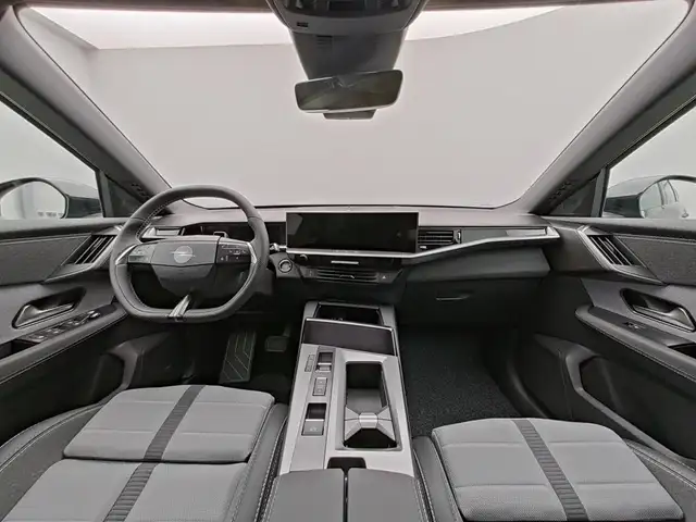 Opel Grandland view 10