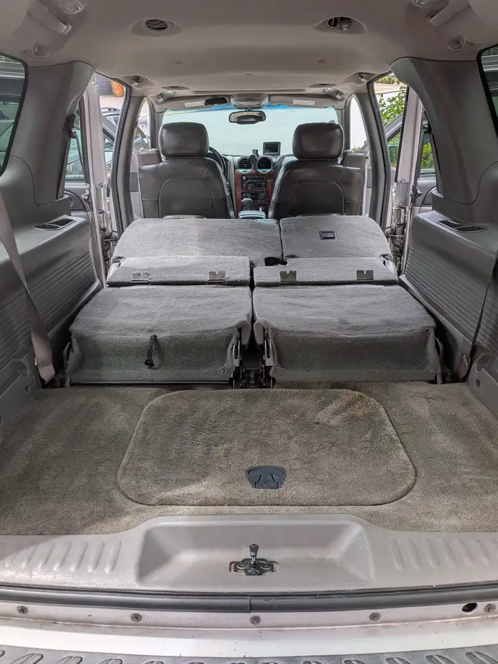 GMC Envoy снимка GMC Envoy