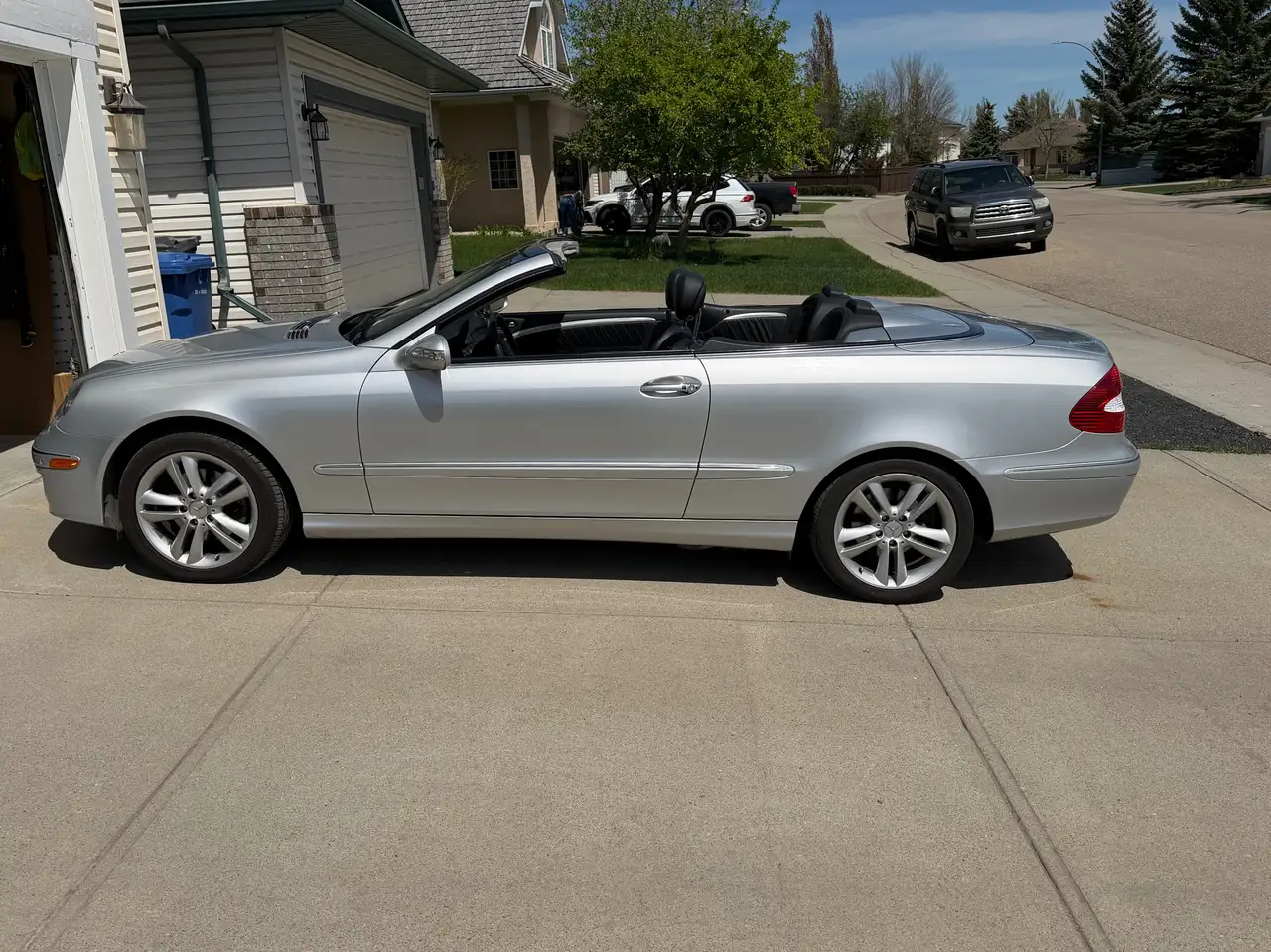 Mercedes-Benz CLK снимка Mercedes-Benz CLK