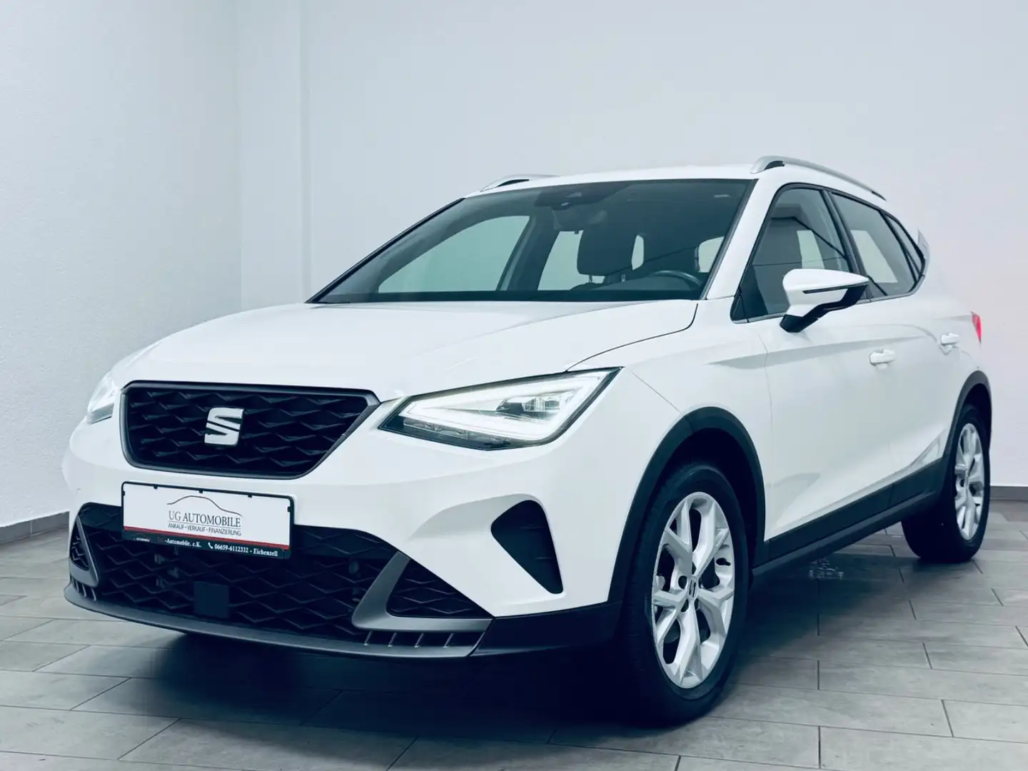 SEAT Arona FR-Line * 1.HAND * NAVI * TEMP * STH * Bianco - 1