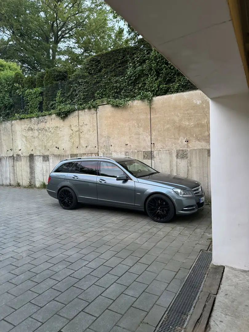 Mercedes-Benz C 300 T CDI 4Matic 7G-TRONIC Avantgarde Edition - 2