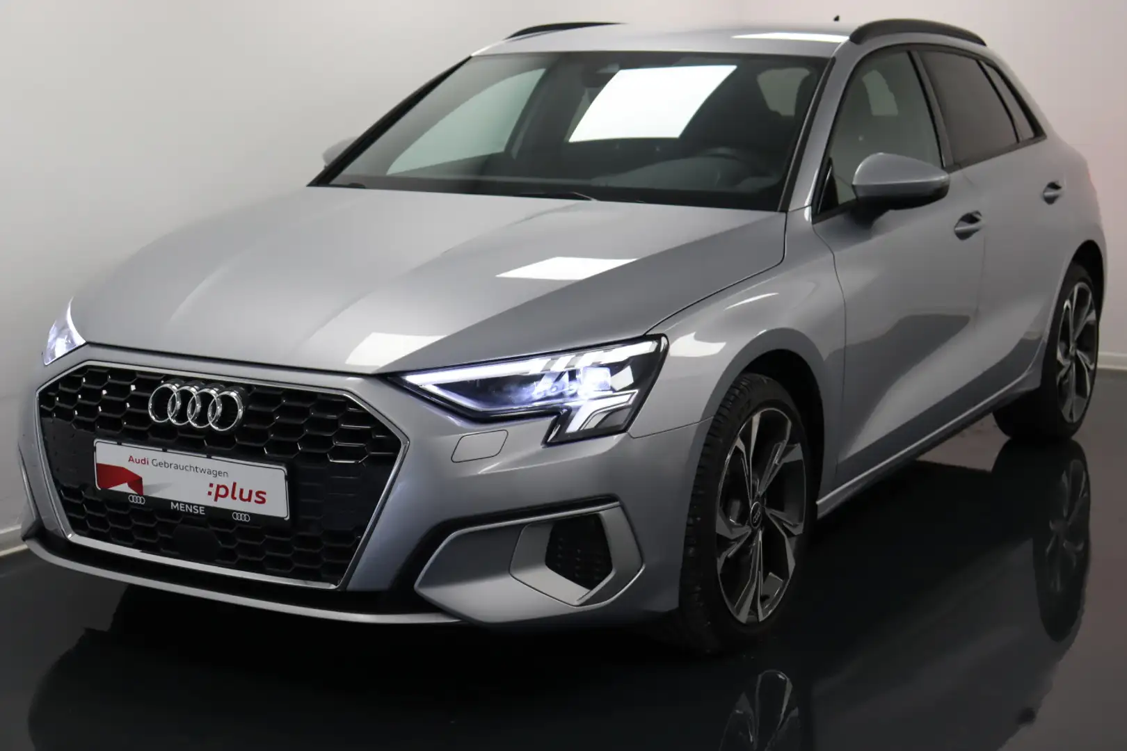 Audi A3 Sportback 30 TFSI advanced |VirtualCP|ACC|LED Plateado - 2