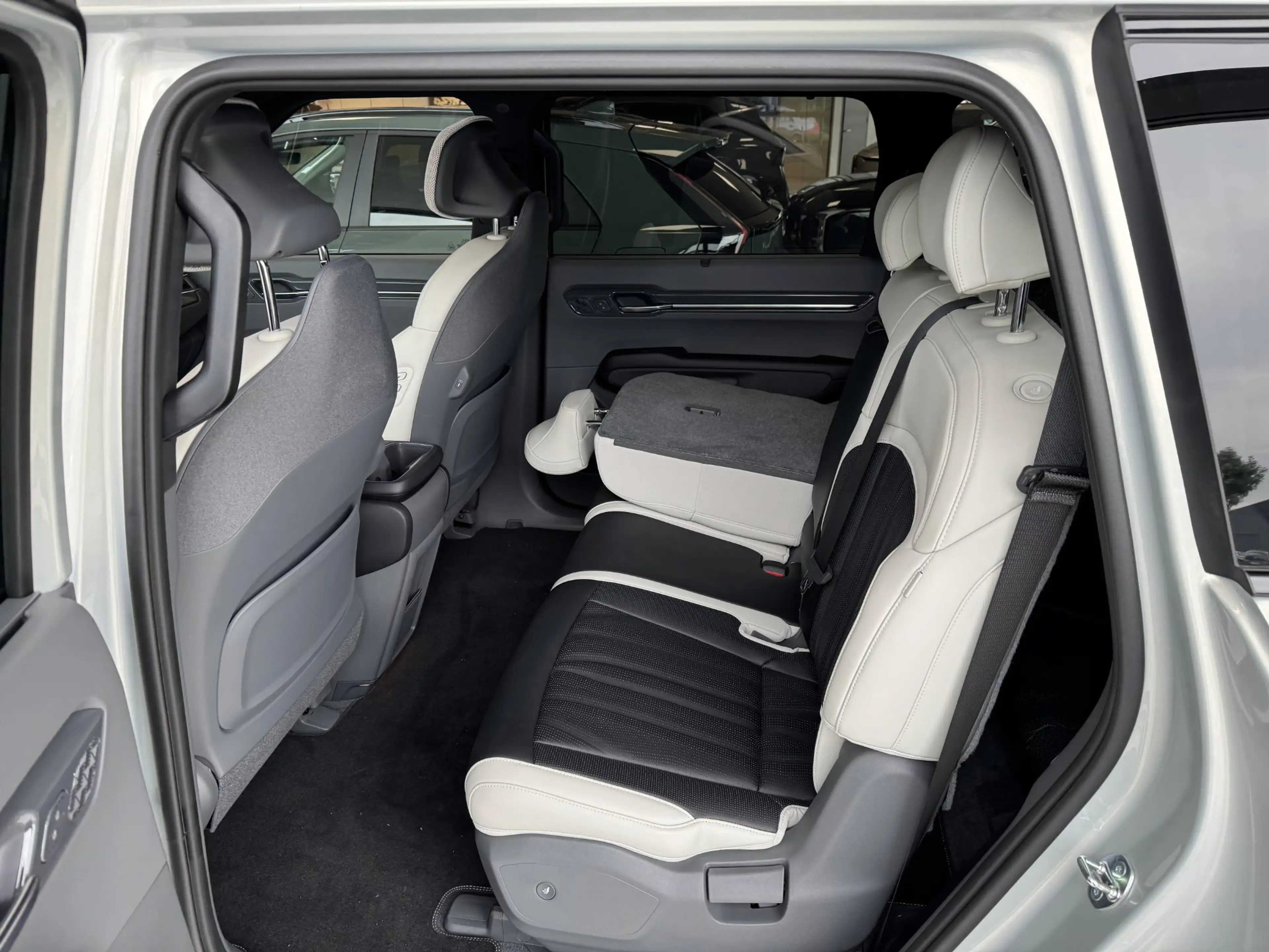 Kia EV9 GT-Line AWD 99.8 kWh Direct rijden | Incl. inruilp — photo 6