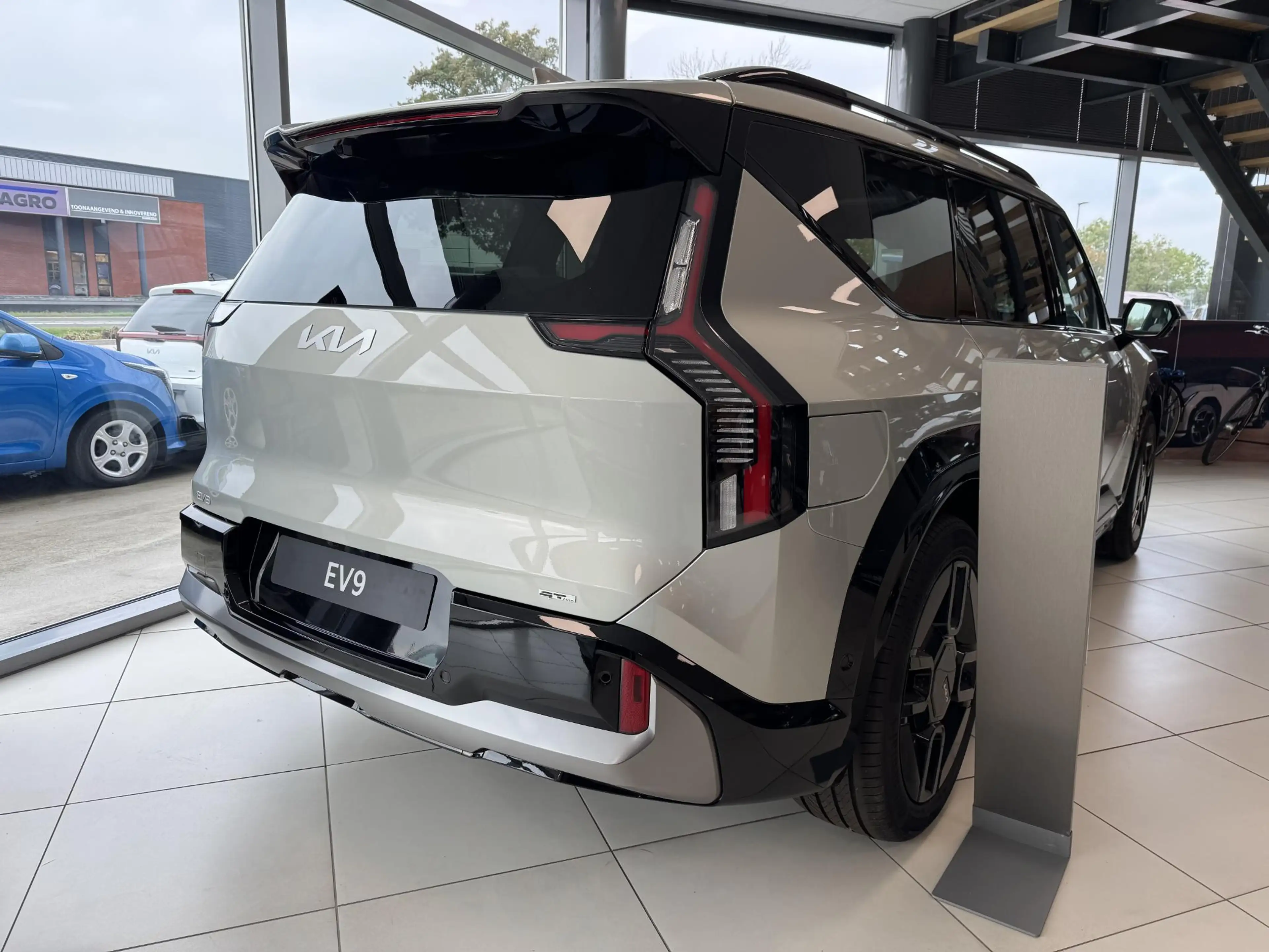 Kia EV9 GT-Line AWD 99.8 kWh Direct rijden | Incl. inruilp — photo 8