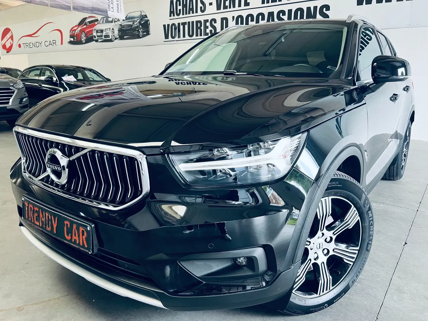 Volvo XC40 2.0 T4 Inscription Geartronic+CARNET+GARANTIE Negro - 1