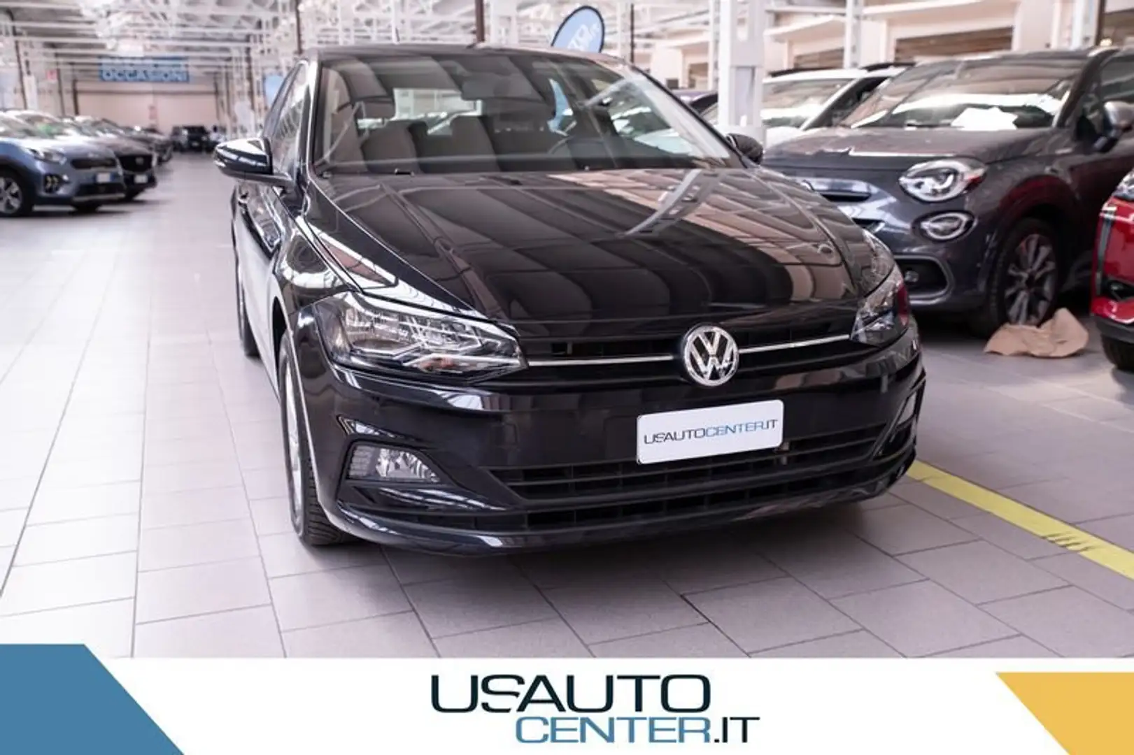 Volkswagen Polo VI 2017 5p 1.6 tdi Highline 95cv Negro - 2
