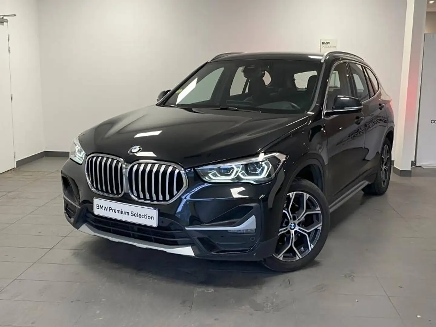 BMW X1 sDrive18dA 150ch xLine Noir - 1