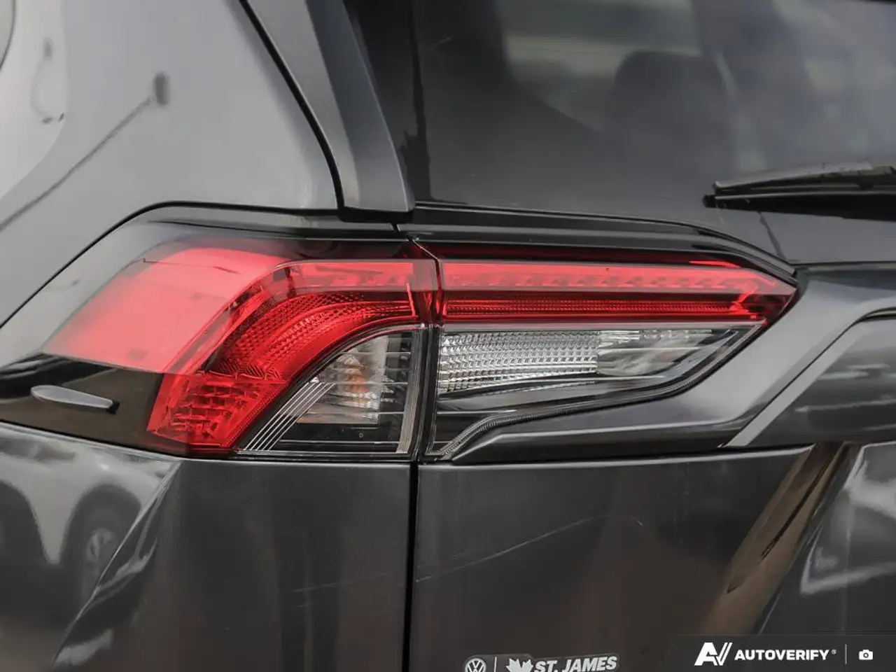 Toyota RAV 4 снимка Toyota RAV 4