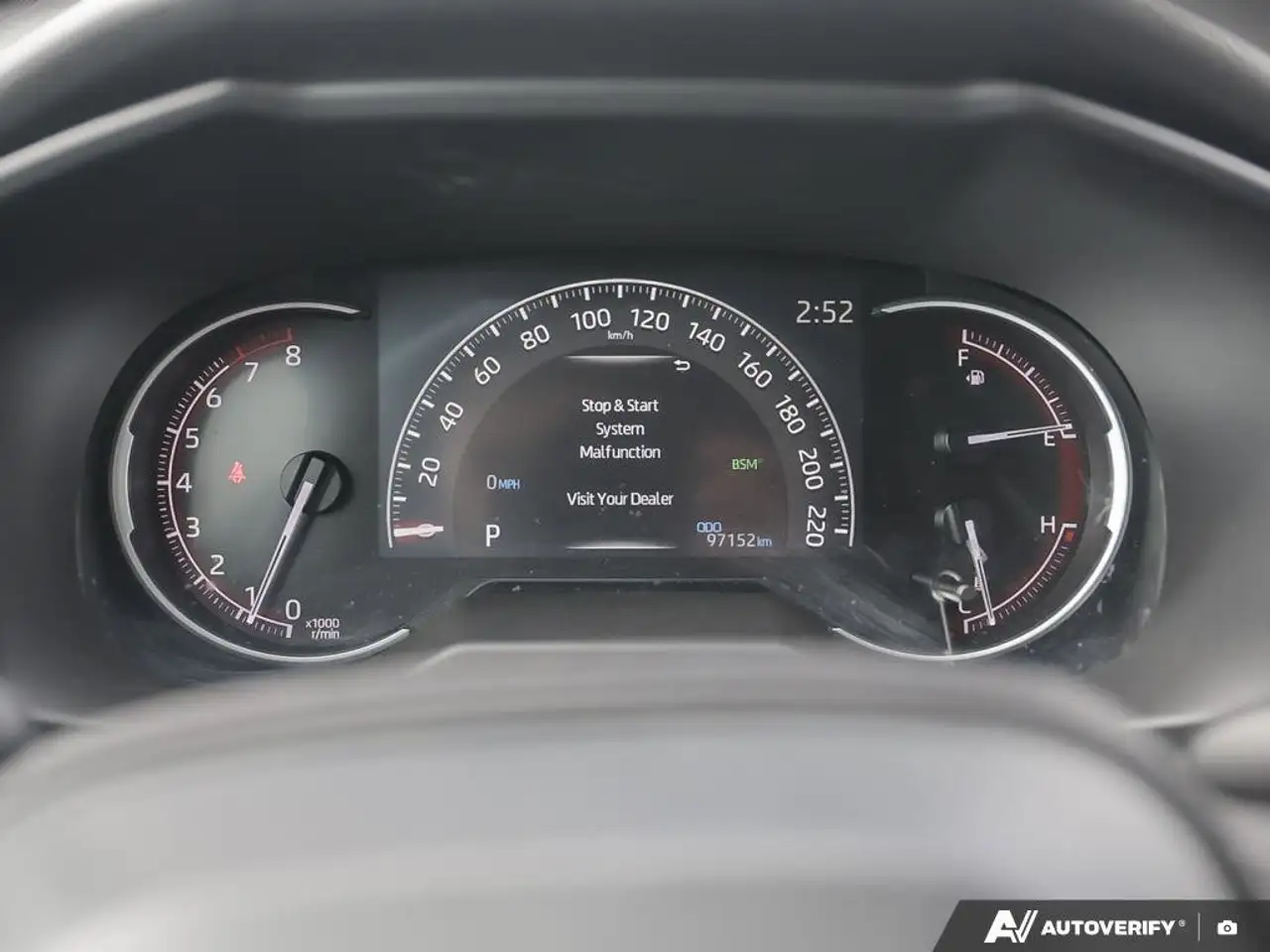 Toyota RAV 4 снимка Toyota RAV 4
