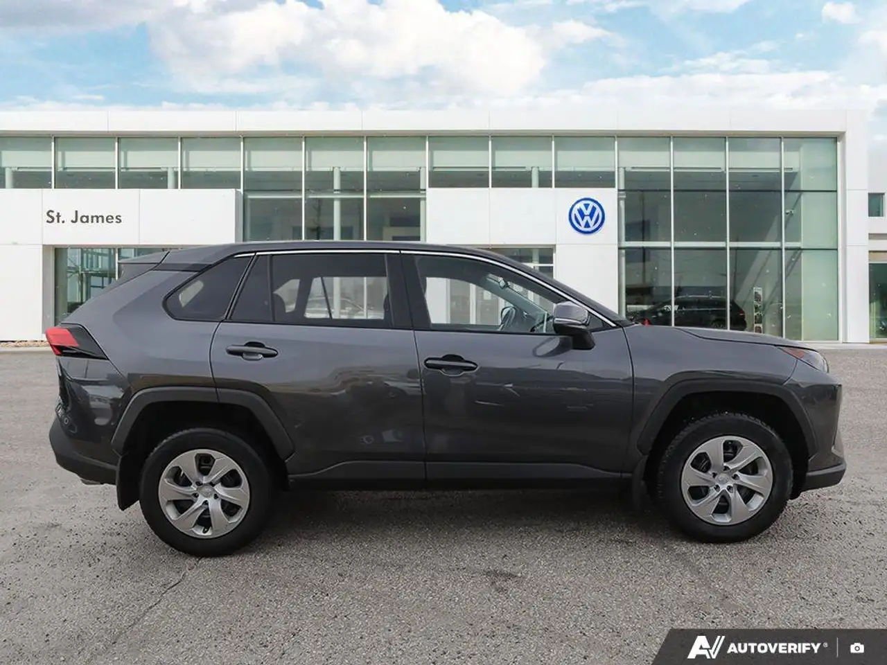 Toyota RAV 4 снимка Toyota RAV 4