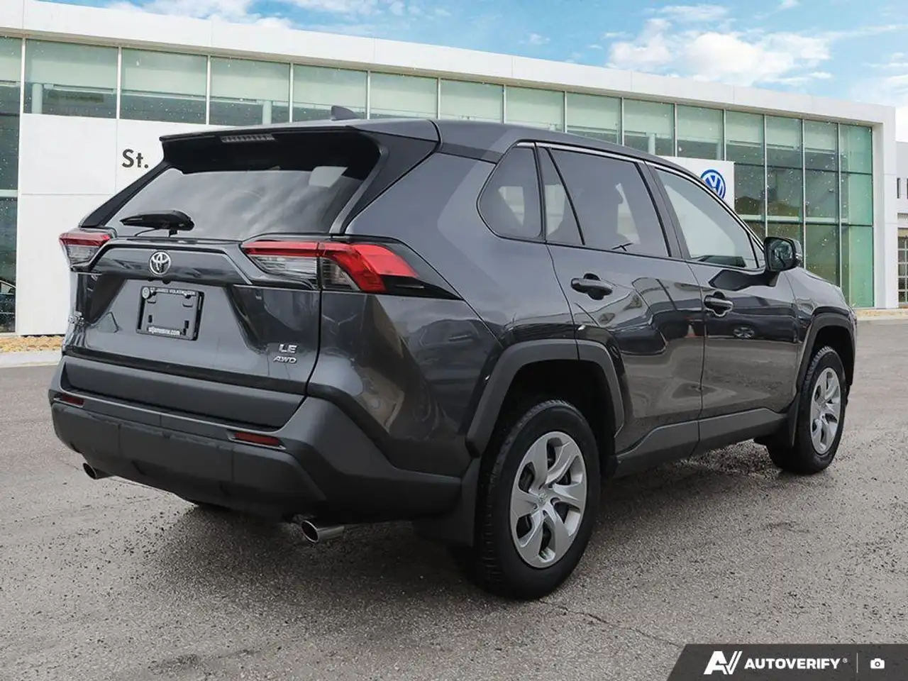 Toyota RAV 4 снимка Toyota RAV 4