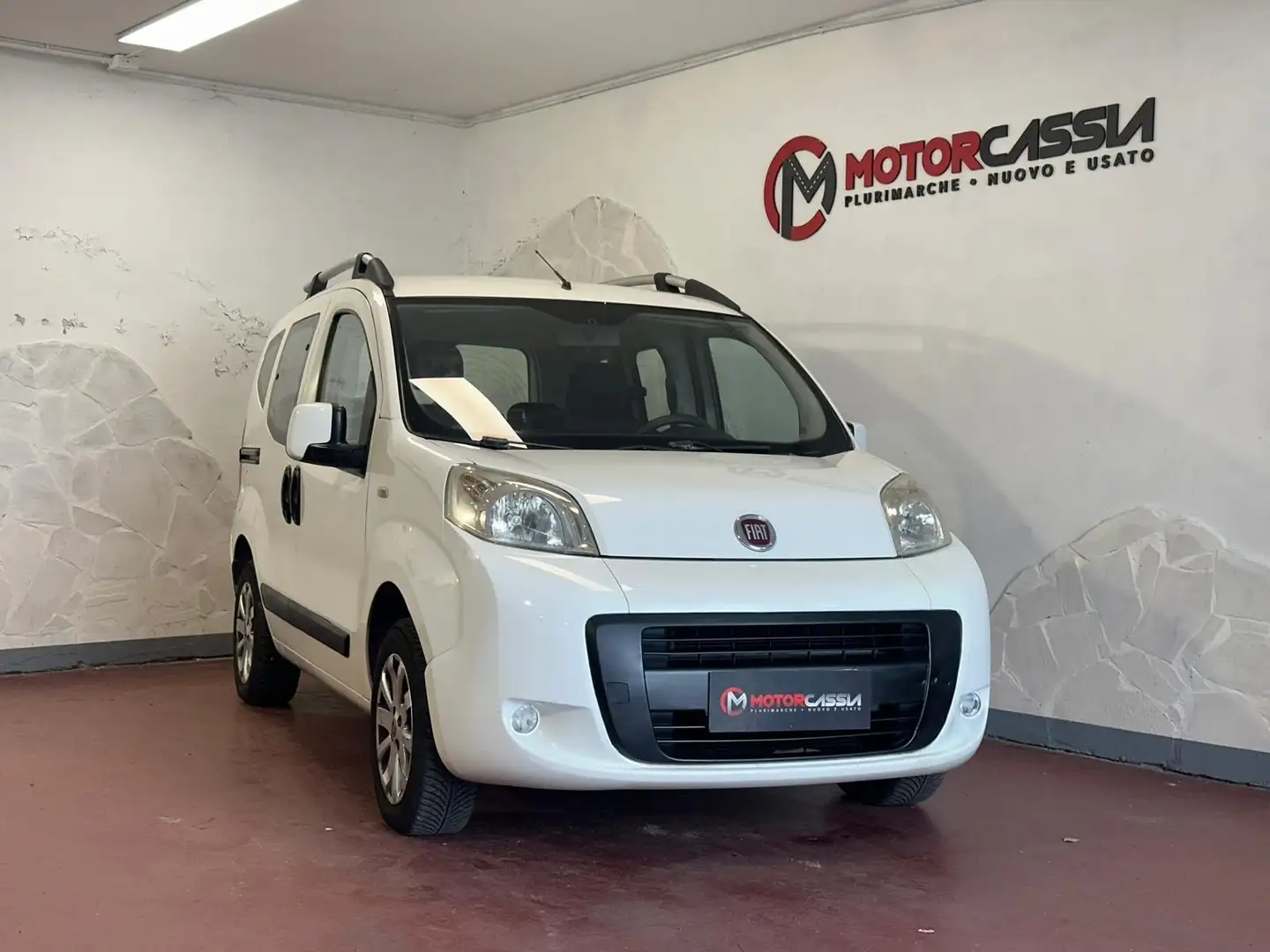 Fiat Qubo Qubo 1.4 8v natural power Active 70cv Alb - 1